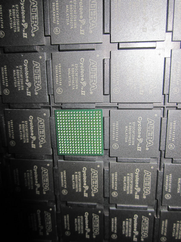Cheap Integrated Circuit Chip PSRAM 128MBIT 70NS 54VFBGA MT45W8MW16BGX-708 for sale