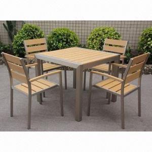 China Aluminum Square Table, Suitable for Outdoor and Indoor Use on sale