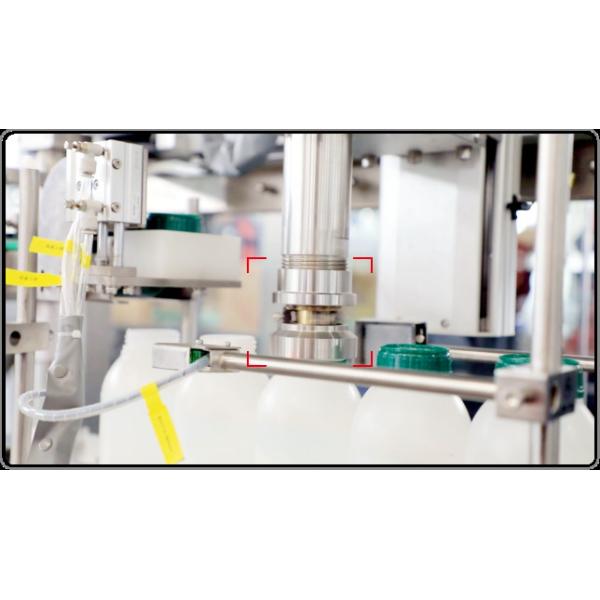 5500BPH Automatic Double Head Following Bottle Screw Capping Machine