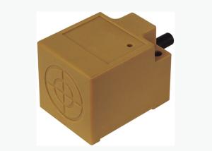 China Spacing Detection Inductive Proximity Sensor XMF10 IP54 Output Safety on sale