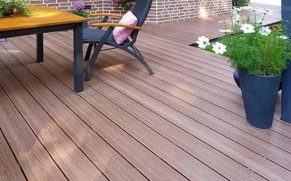 Eco Friendly WPC Boards for Outdoor Spaces Wooden Plastic Composite Flooring/Decking