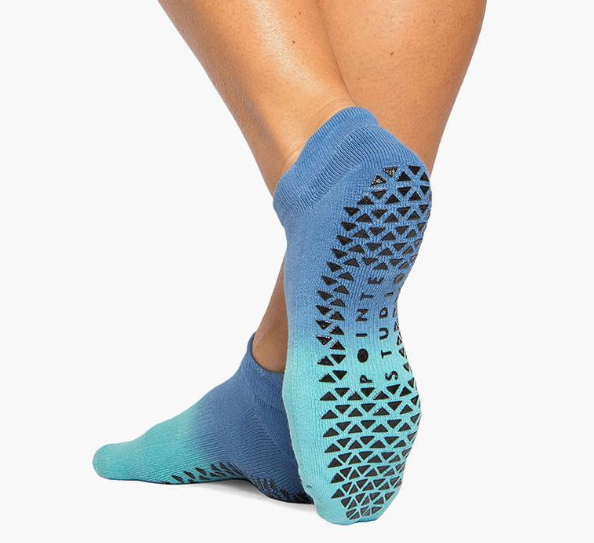Eco - Friendly Pure Barre Non Slip Grip Socks / Dance Non Slip Ankle Socks Customized Color