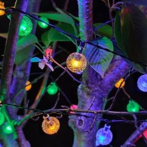 China Solar Power Efficient Color Changing Christmas Globe String Lights 8 Modes 100 Led Variable Light Bulb Shape Fairy Hanging Decor on sale