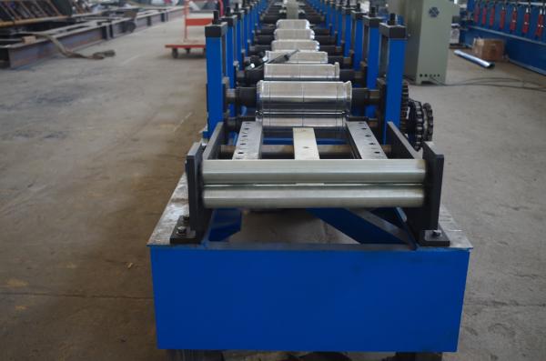 Cheap CNC Control Automatic 2018 new type Metal Gutter Roll Forming Machine made in china for sale