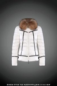 Best designer moncler women down jacket with big raccoon fur wholesale