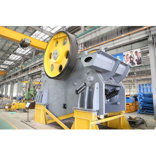 Mining Crushing Machine Smoothly Running Low Failure Rate For Fine Crushing