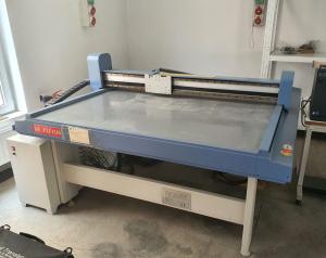 China DXF Automatic Die Cutting Machine For Corrugation Board Laminated Material on sale