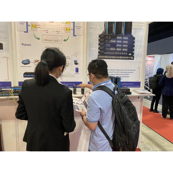 CCTV Video Fiber Media Converter BNC To Fiber FC Port 20km Rack-Mounted Type CE