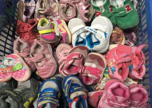 Mixed Type Used Children'S Shoes Holitex Second Hand Clothes Shoes For Summer
