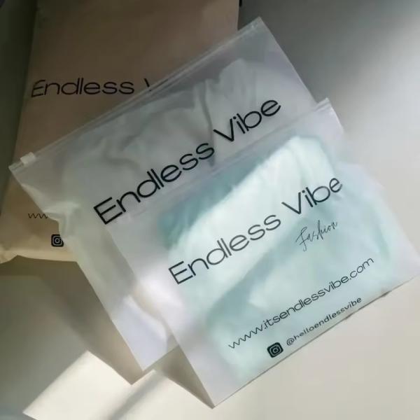 Transparent Zipper Bags Packing Clothes Support Customization