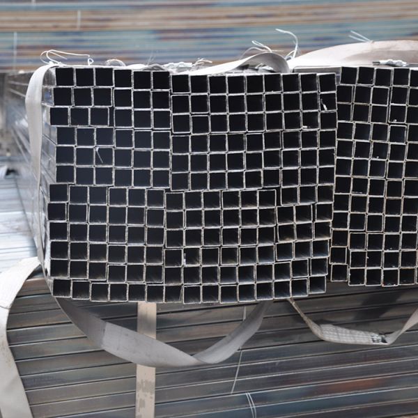 200mm Mild Steel Black Rectangular Steel Tube Q345 Hollow Section Rectangular Pipe