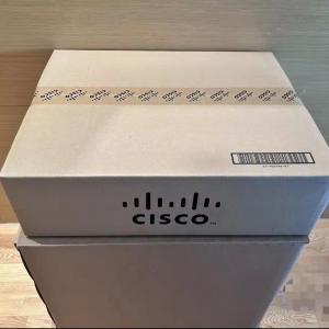 China C9200L-24T-4G-E New Cisco Catalyst 9200L 24T 24P 4G 4X E a 24-port Data 4 X 1G Network Essentials Network Switches C9200L-24T-4G-E on sale