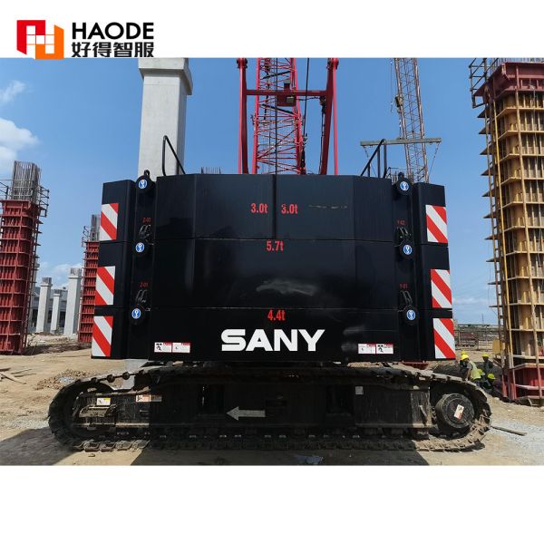 60Ton Max. Lifting Load Crawler Crane SCC600 With Sany Hydraulic Valve In Good Condition