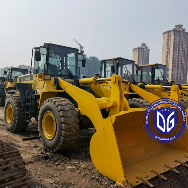 Used Komatsu Loader WA320-5 Original And In Good Condition Labor Saving Limited Stock