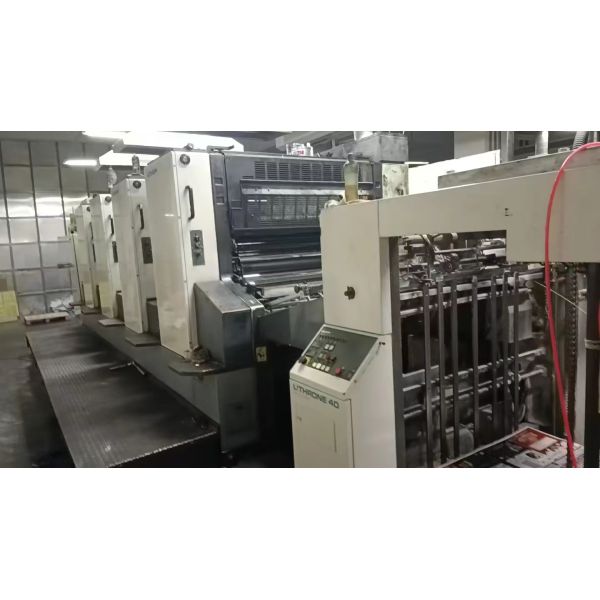 Used Komori Lithrone 40 Offset Printing Machine with 1000 W Power 48000 kg Weight and Model 2000