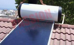 Best Flat Plate Solar Thermal Collector Hot Water Heater , Roof Mounted Solar Water Heater wholesale