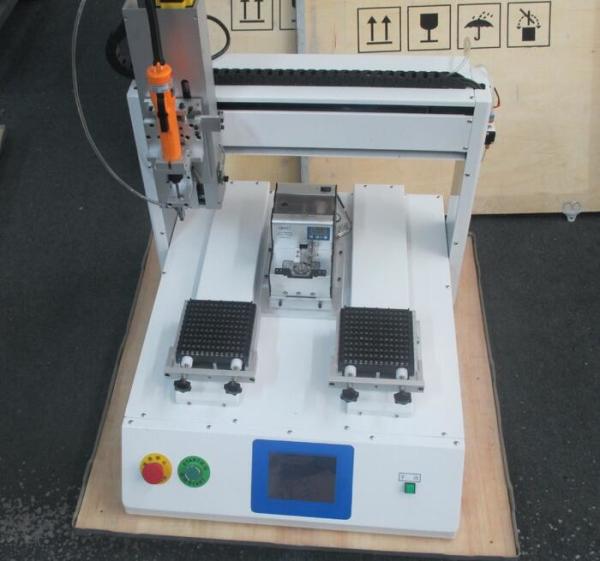 Cheap High Efficiency Automatic Screw Feeder Driver Easy Operation With Two Working Table for sale