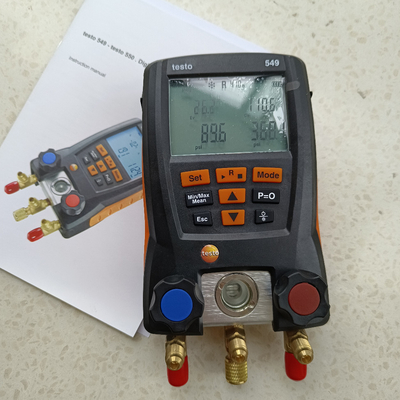 Testo 549 Digital Refrigeration Manifold with Temperature Measurement