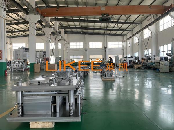 ISO 4 Cavities Silver Alufoil Container Making Machine