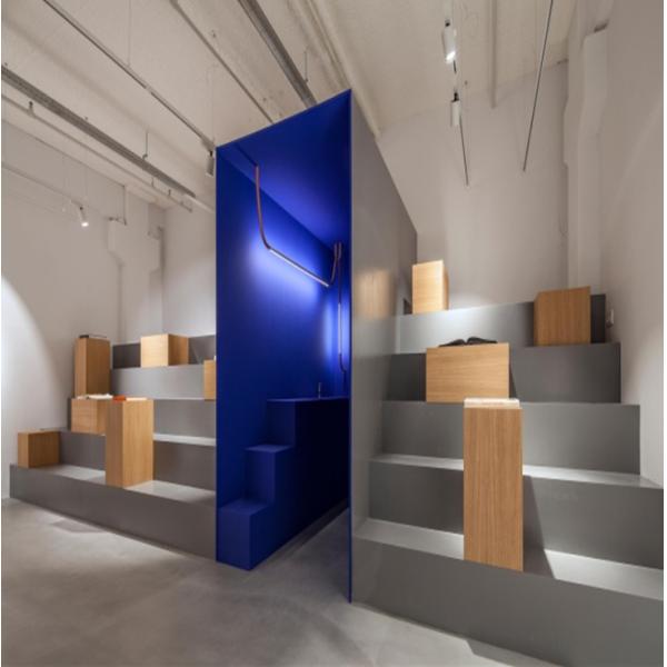 Fashionable Metal Eyeglass Display Stand , Durable Sunglasses Wall Rack Custom Size