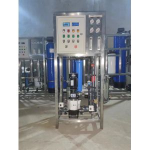 China Reverse Osmosis Ro Water Treatment Plant Machinery System 250LPH 0.25ton 1500gpd on sale