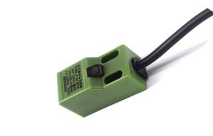 China Square Electronic Proximity Switch , Inductive Type Proximity Sensor ABS Material on sale