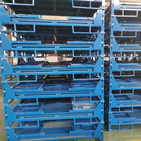 Industrial warehouse storage grid metal pallet box