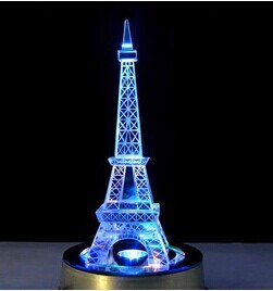 Elegant Crystal Eiffel Tower