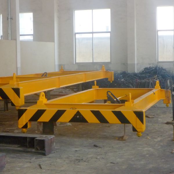 Yellow 20feet 40feet semi-automatic container lifting spreader frame