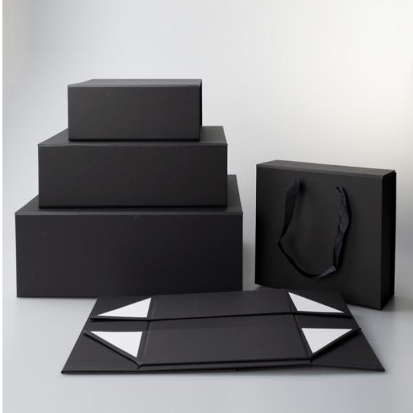 Flat Folding Gift Box With Magnetic Lid 4C UV Lamination Embossing Stamping