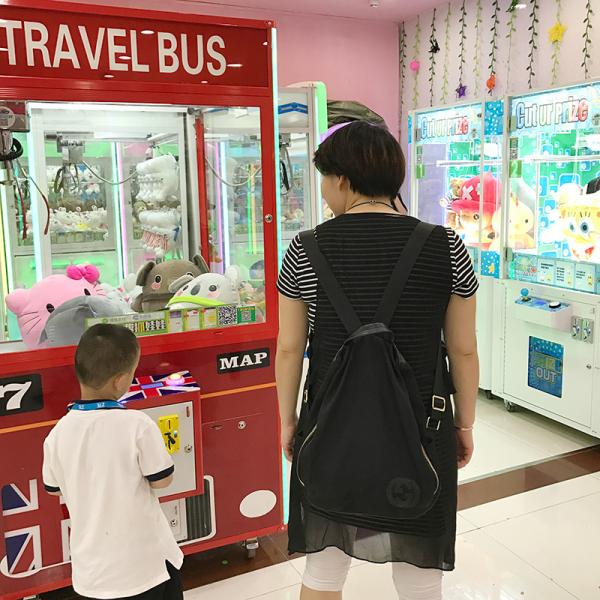 Coin Operated Game Machine 42 Inches Big Claw Machines Mall Games For Kids