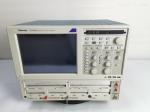 Tektronix DSA8300 Digital Serial Analyzer Equivalent Time Sampling Oscilloscope
