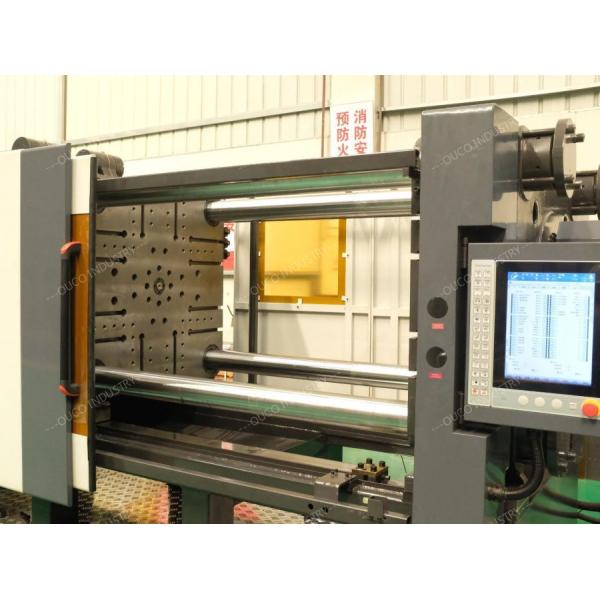 CWI 180GB Durable Barrel Injection Molding Machine With Damped Distributor