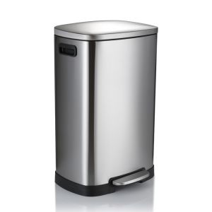 Rustproof Kitchen Stainless Steel Trash Can With Step