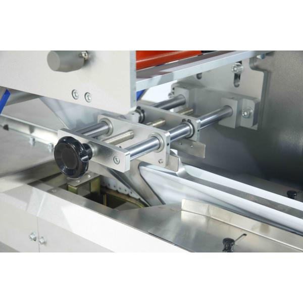 Disposable Wood Plastic Tableware Fork Knife Spoon Packing Machine Pillow Wrapping Packaging Machine For Cutlery Set