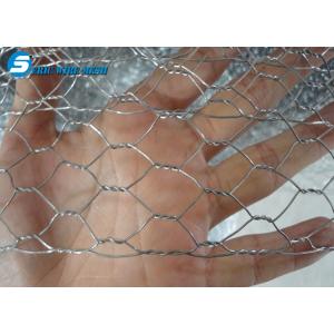 chicken coop hexagonal wire mesh