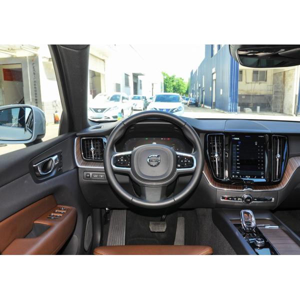 XC60 Plug In Hybrid Vehicles T8 Long Range Zhiyuan Deluxe Edition