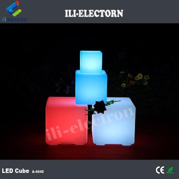 PE plastic color changing illuminated Solid LED Glow Cubes