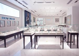 China OEM Showroom Display Cases , Fashion Jewellery Shop Interior Design Plans on sale