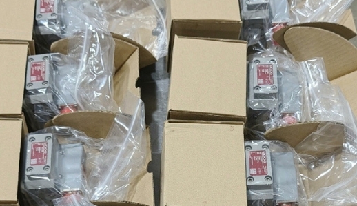 MOOG G761-3034B Electro Hydraulic Servo Valve Delivery Via DHL