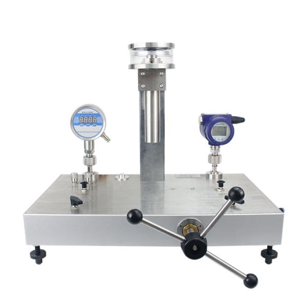 Gas Piston Pressure Gauge Calibrator Nitrogen Dead Weight Tester With High Accuracy