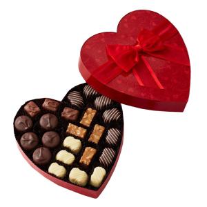 China C1s Artpaper Heart Shaped Chocolate Box With Matt Lamination on sale