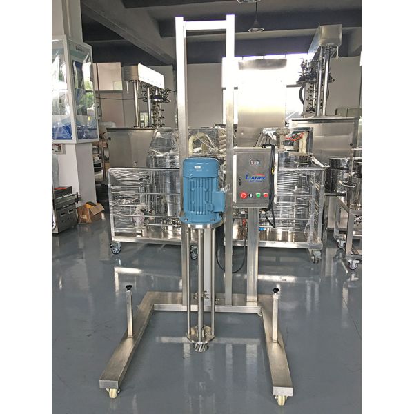 Durable Pneumatic Lifting Soap Mixer Machine , 4KW Lotion Manufacturing Equipment