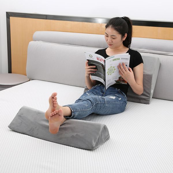 Triangle Sex Foam Wedge Pillow , Folding Curved Bed Contour Reading Pillow For Home