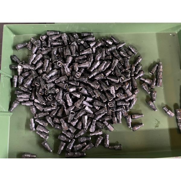 5 Die 5 Blow 5 Station 13mm Nut And Bolt Making Machine