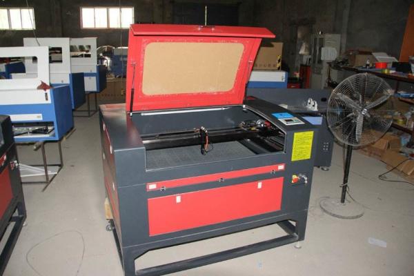 6090 Desktop Laser Engraving Machine Industrial Acrylic Laser Cutting Machine