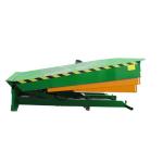 Loading Dock Ramp for Warehouse Loading and Unloading Cargos with Adjustable