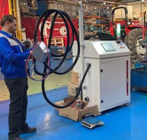China Flammable R32 R600a Fully Automatic PLC Refrigerant Recharge Machine Single System A/C Gas Recovery Charging Machine on sale