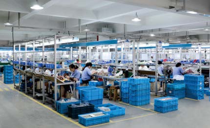 Factory Price SWM-125 1P 2P 3P 4P Mini DC breaker MCB 40A 50A 63A 80A 100A 125A for Solar Panel DC Mini Circuit Breaker