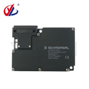 Best 4008321206 Solenoid Latching Safety Interlock Switch AZM161CC-12/12RKEU-024 wholesale